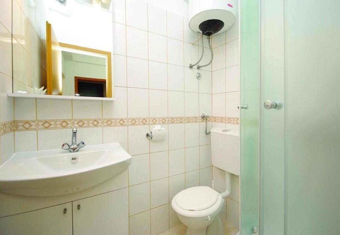 מאקרסקה Room Ljuba מראה חיצוני תמונה